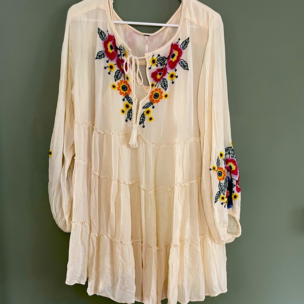 Beautiful boho style FP dress.